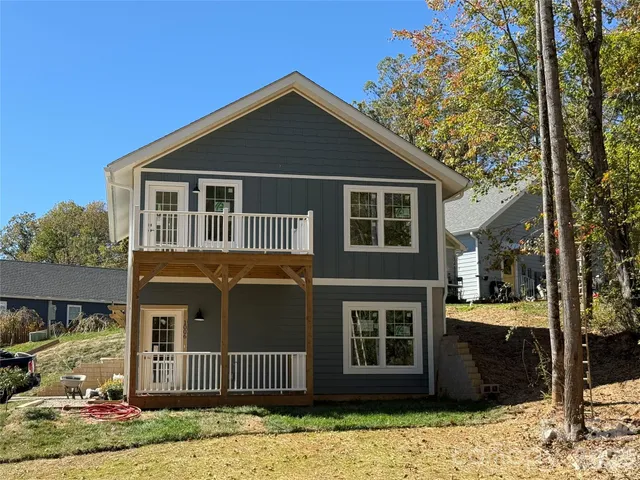 $389,000 | 1006 Padgett Place, Black Mountain, NC 28711