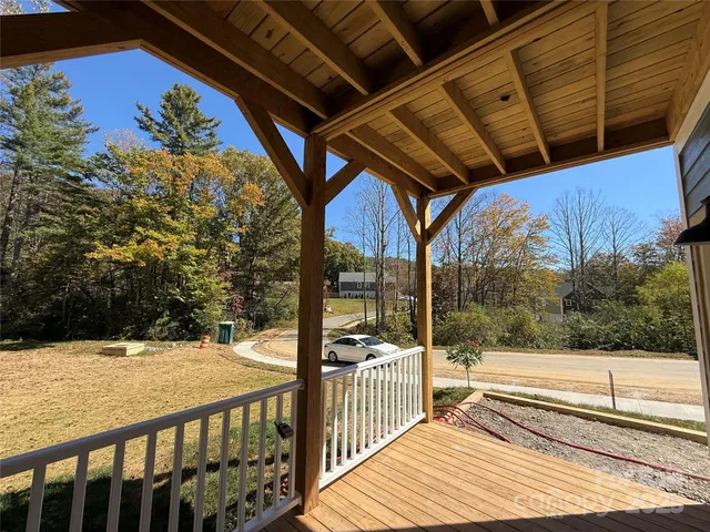 $389,000 | 1006 Padgett Place, Black Mountain, NC 28711