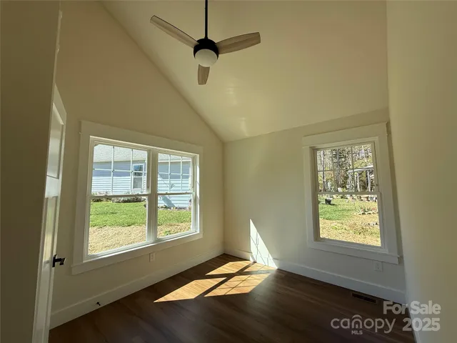 $389,000 | 1006 Padgett Place, Black Mountain, NC 28711