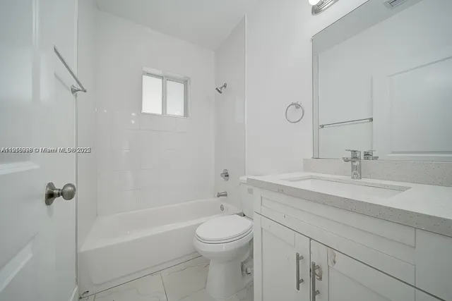 a close up of a bathtub curtain