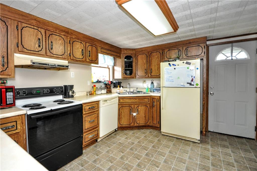 213 Hockey Road Tarrs, PA 15688 - Photo 13 of 25 Gallery Image 13