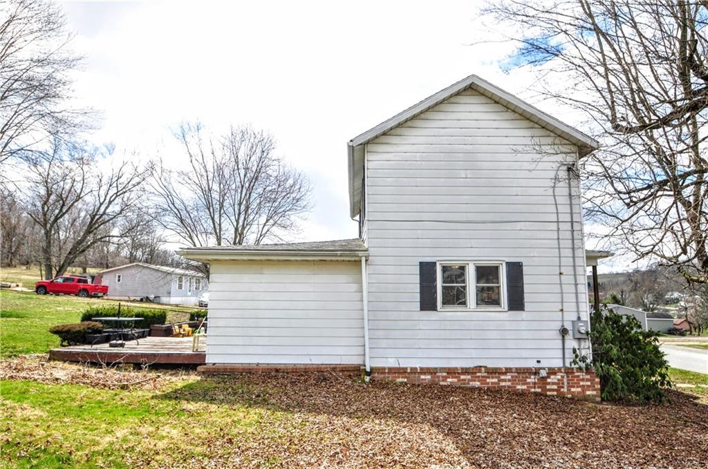 213 Hockey Road Tarrs, PA 15688 - Photo 7 of 25 Gallery Image 7