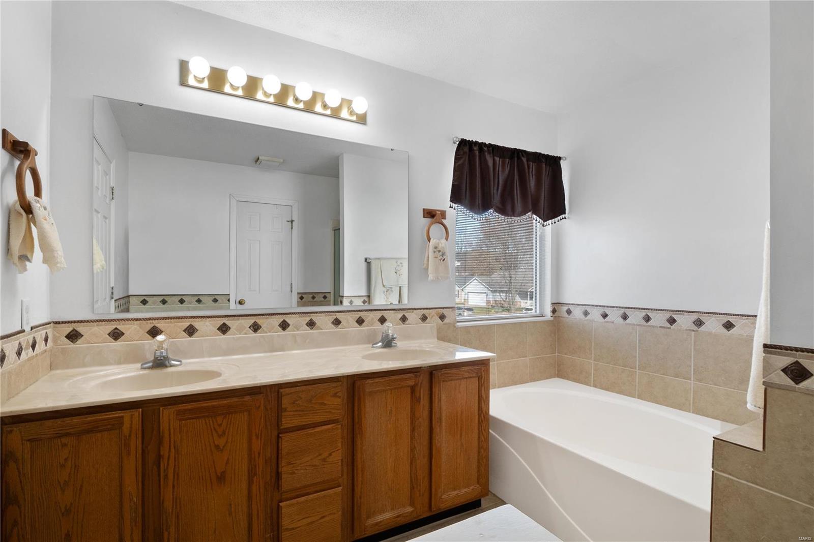849 Misty Valley Road O'Fallon, IL 62269 - Photo 21 of 40 Gallery Image 21