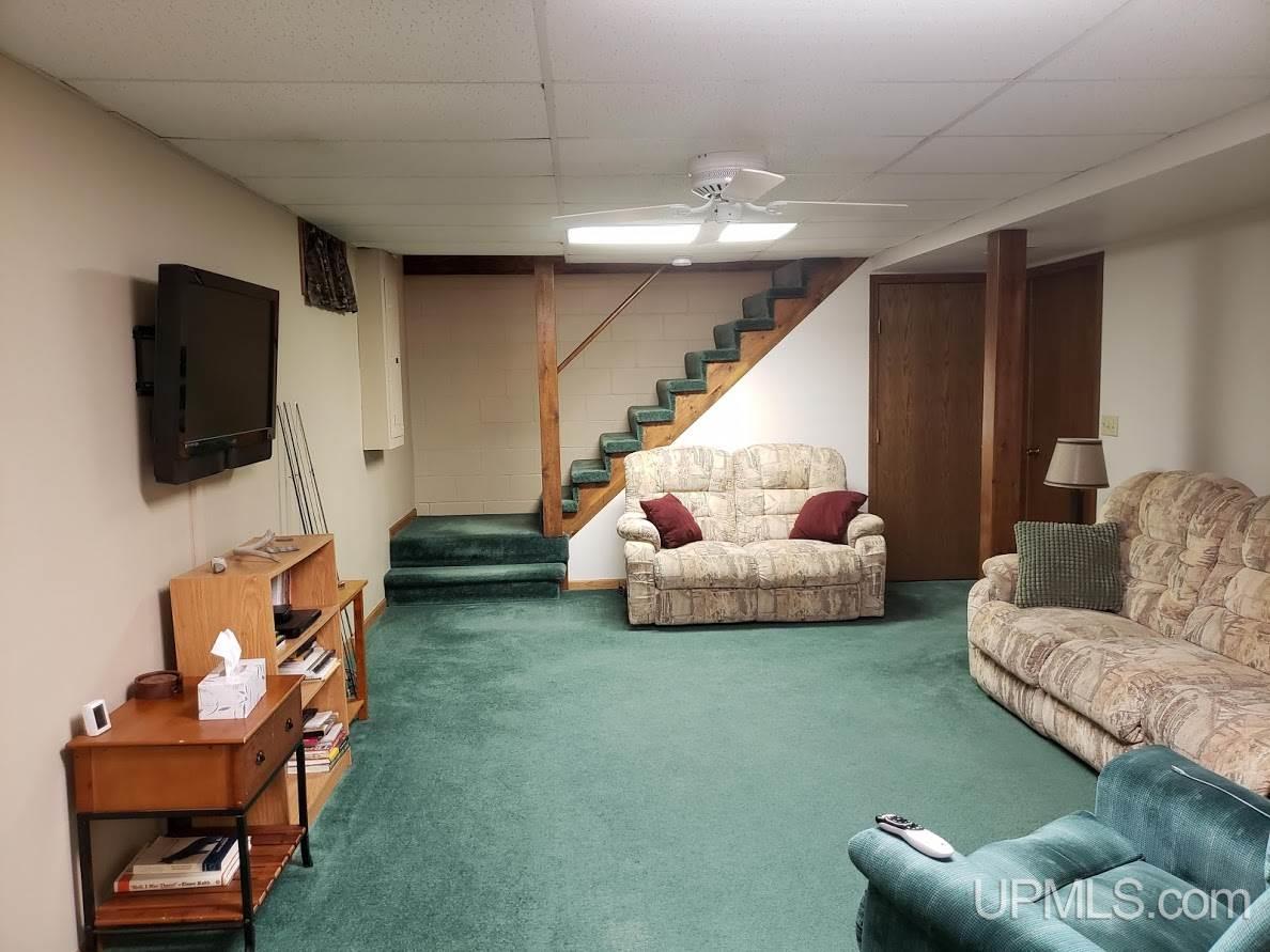 22435 Boston Location Road Hancock, MI 49930 - Photo 17 of 26