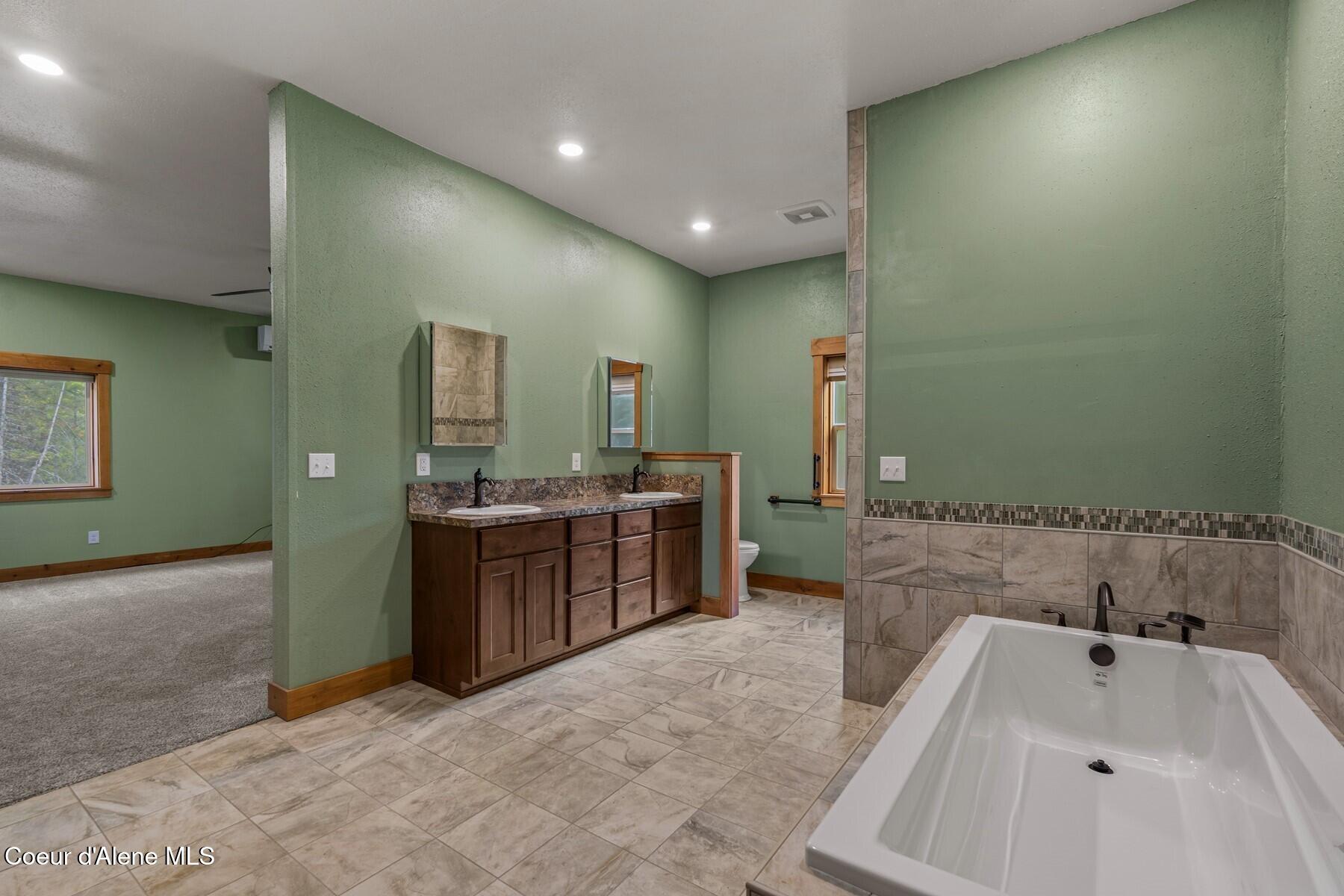 1968 Old Priest River Road Priest River, ID 83856 - Photo 15 of 31 Master Bath