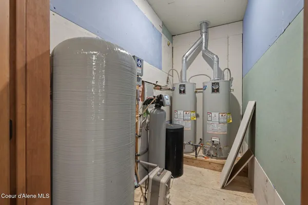 $650,000 | 1968 Old Priest River Road, Priest River, ID 83856