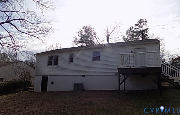 156 Spring Drive Colonial Heights, VA 23834 - Photo 2 of 7