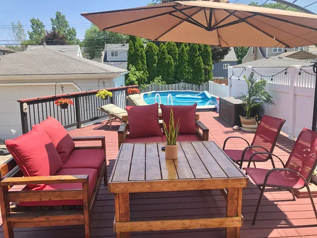 a outdoor view with a sitting space