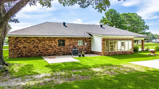 $225,000 | 267 Olive Street, Arnaudville, LA 70512