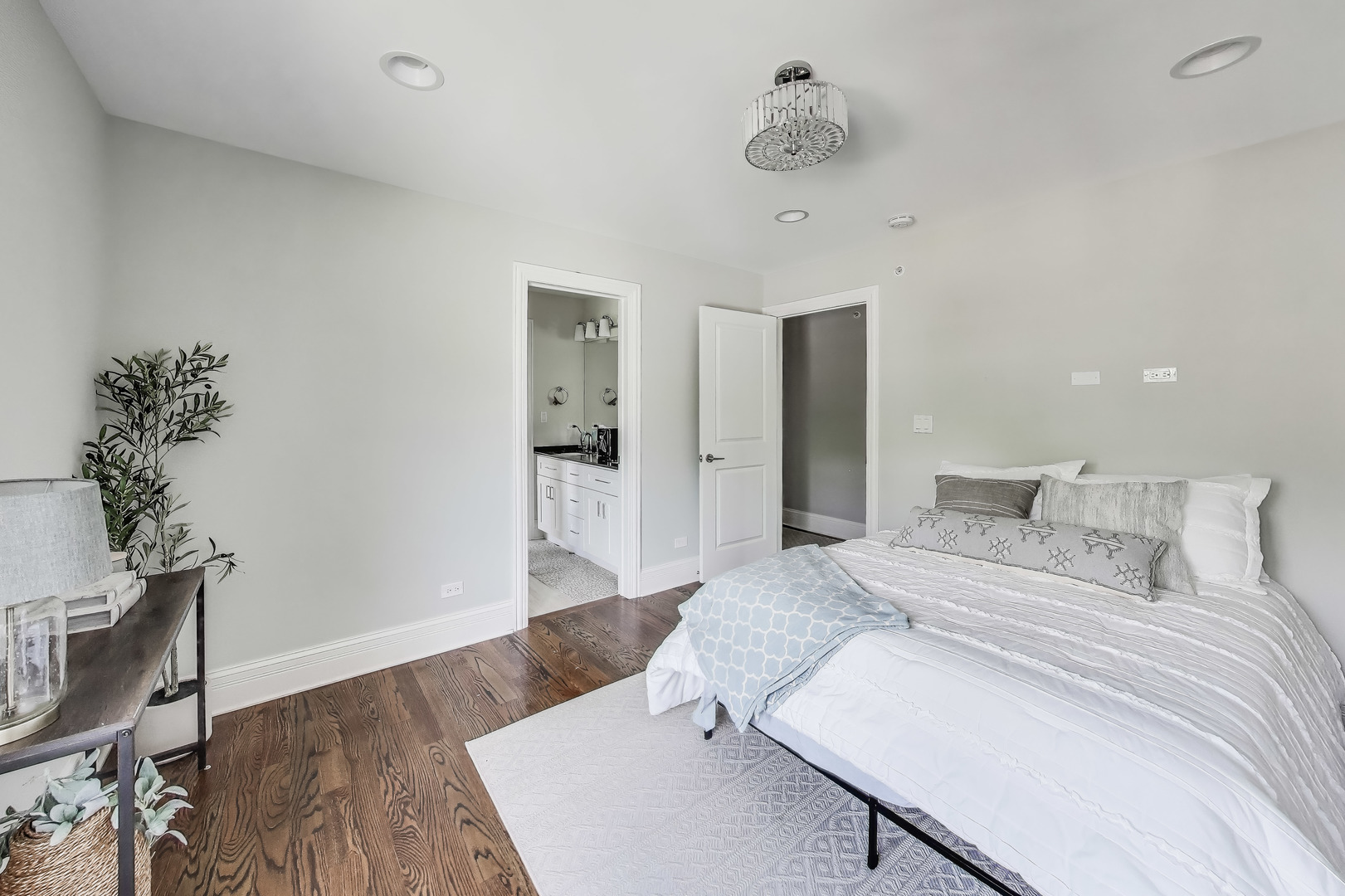 112 East Avenue Park Ridge, IL 60068 - Photo 20 of 38 Gallery Image 20