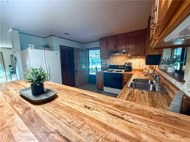 $469,900 | 220 Arthur Knowles Road, Folkston, GA 31537