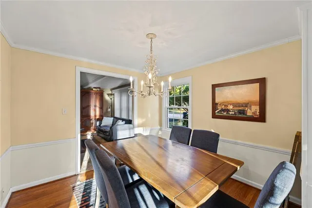 $474,950 | 7000 Roe Avenue, Prairie Village, KS 66208