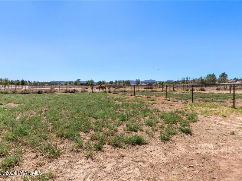 23650 North Roper Lane, Unit 3 Paulden, AZ 86334 - Photo 40 of 44 41-Horse Property