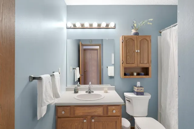 $199,000 | 5650 Brandlwood Court, Unit 68, White Bear Lake, MN 55110