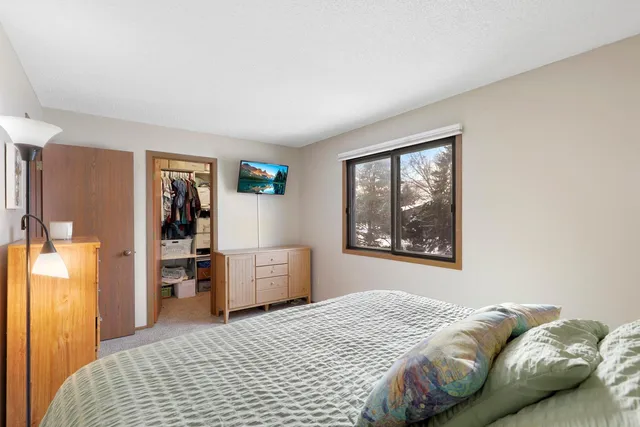 $199,000 | 5650 Brandlwood Court, Unit 68, White Bear Lake, MN 55110