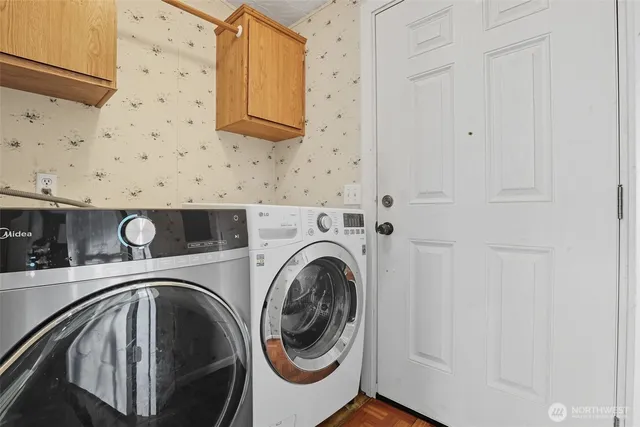 $89,999 | 15922 54th St Court East, Sumner, WA 98390