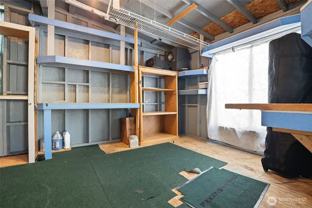 $89,999 | 15922 54th St Court East, Sumner, WA 98390