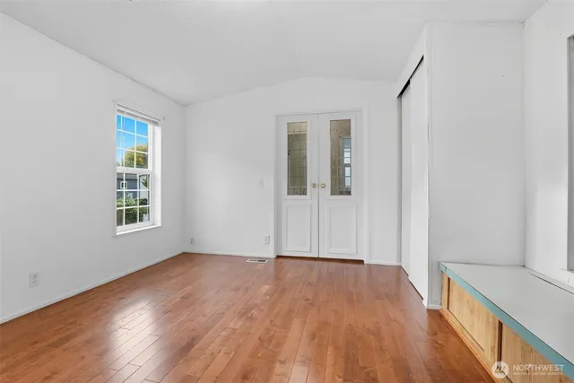 $89,999 | 15922 54th St Court East, Sumner, WA 98390