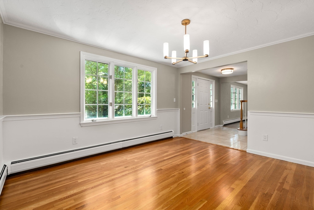 141 Westgate Wellesley, MA 02481 - Photo 12 of 36