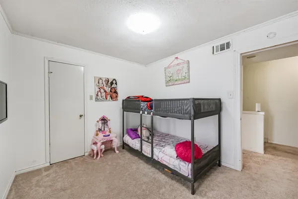 $174,900 | 4217 Benard Court, Unit 9, Pasadena, TX 77503