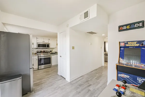 $174,900 | 4217 Benard Court, Unit 9, Pasadena, TX 77503