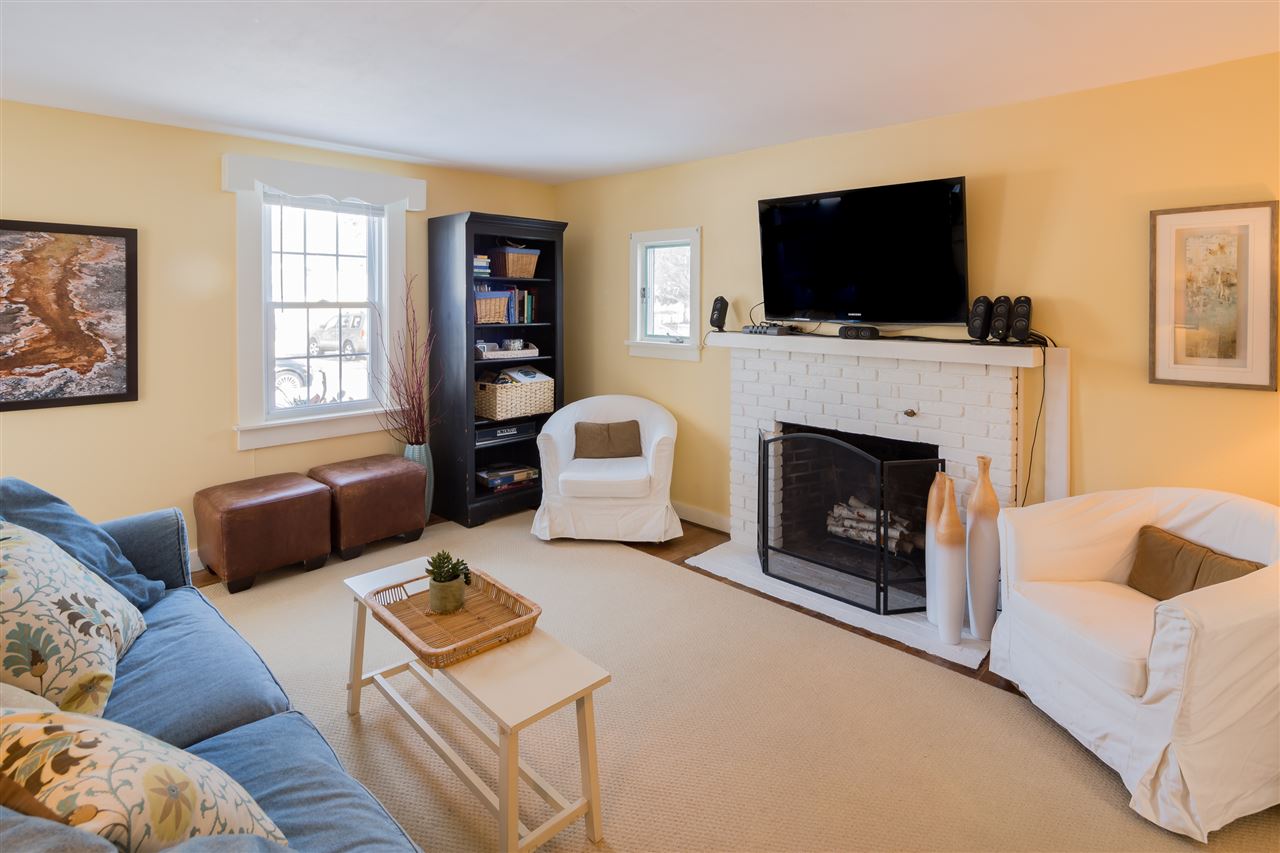 22 Huntervale Avenue Rye, NH 03870 - Photo 2 of 17