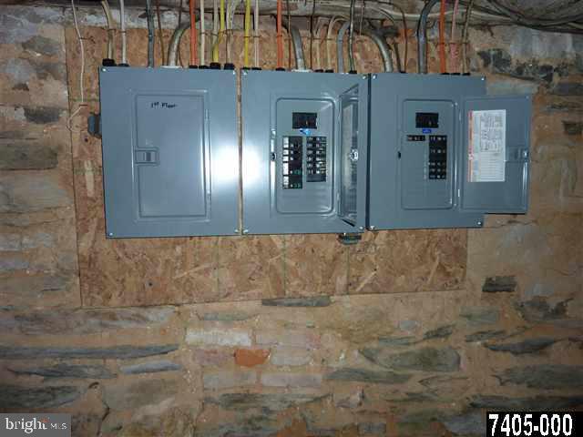 207 Baltimore Street Hanover, PA 17331 - Photo 4 of 6 Gallery Image 4