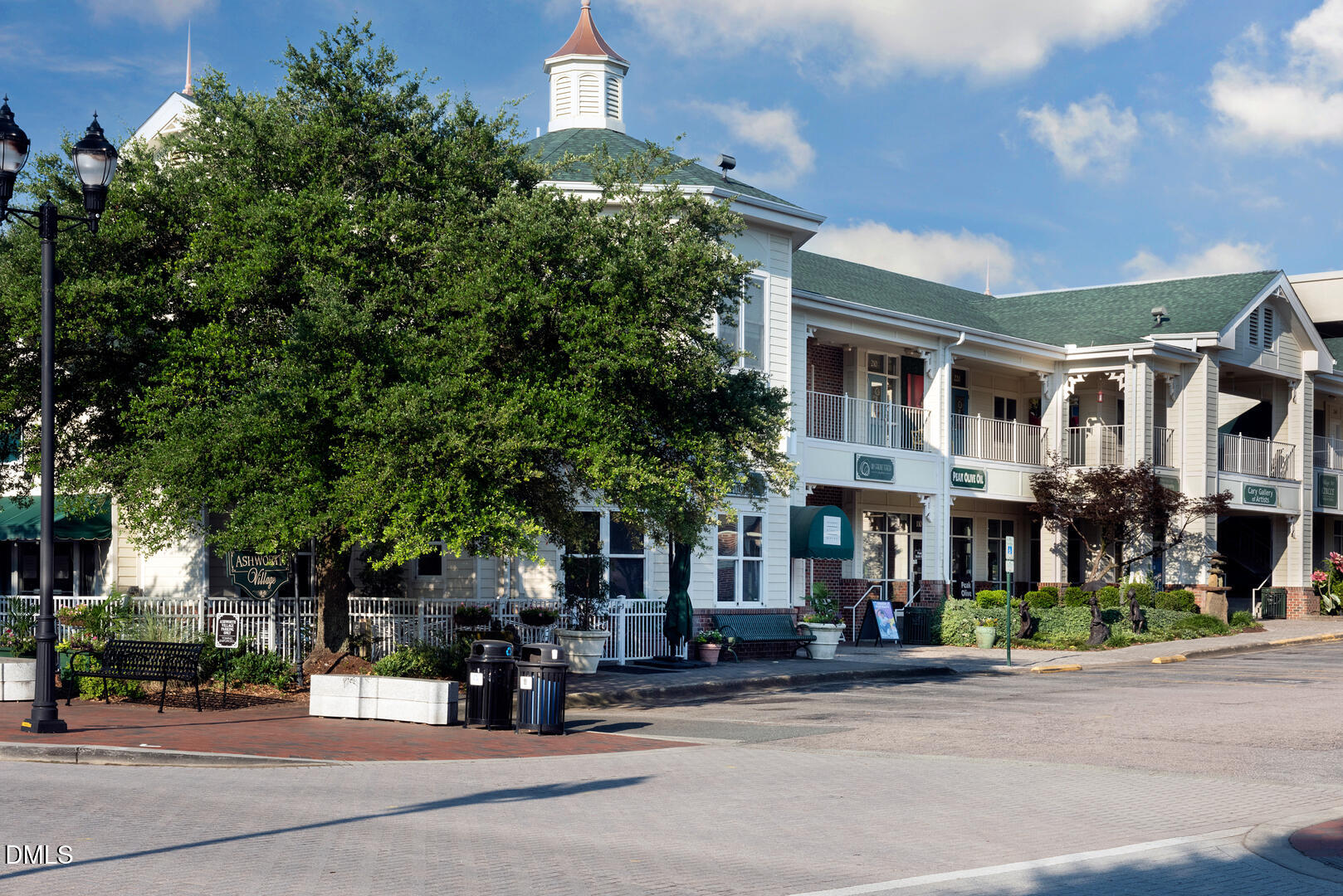 605 Hedrick Ridge Road, Unit 107 Cary, NC 27519 - Photo 28 of 30 P_RAL_Cary_POI_RET_22