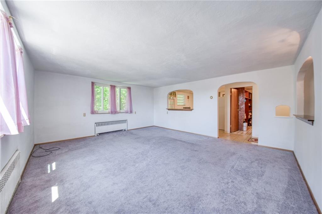 5614 Verona Road Verona, PA 15147 - Photo 22 of 34 Huge living room with great natural light