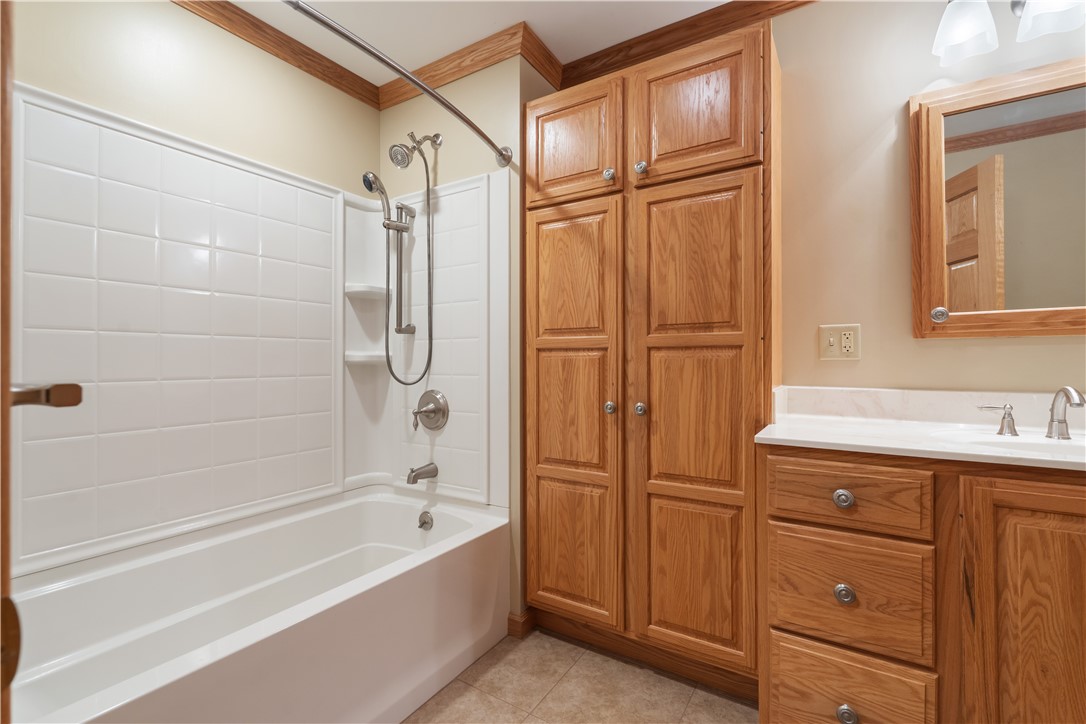 5223 East Lake Road Livonia, NY 14487 - Photo 22 of 49
