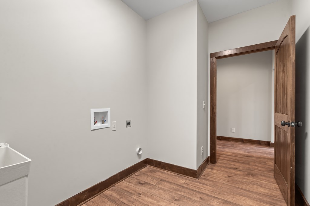 39 Mountaintown Overlook Ellijay, GA 30540 - Photo 24 of 51 a view of an empty room with wooden floor and closet