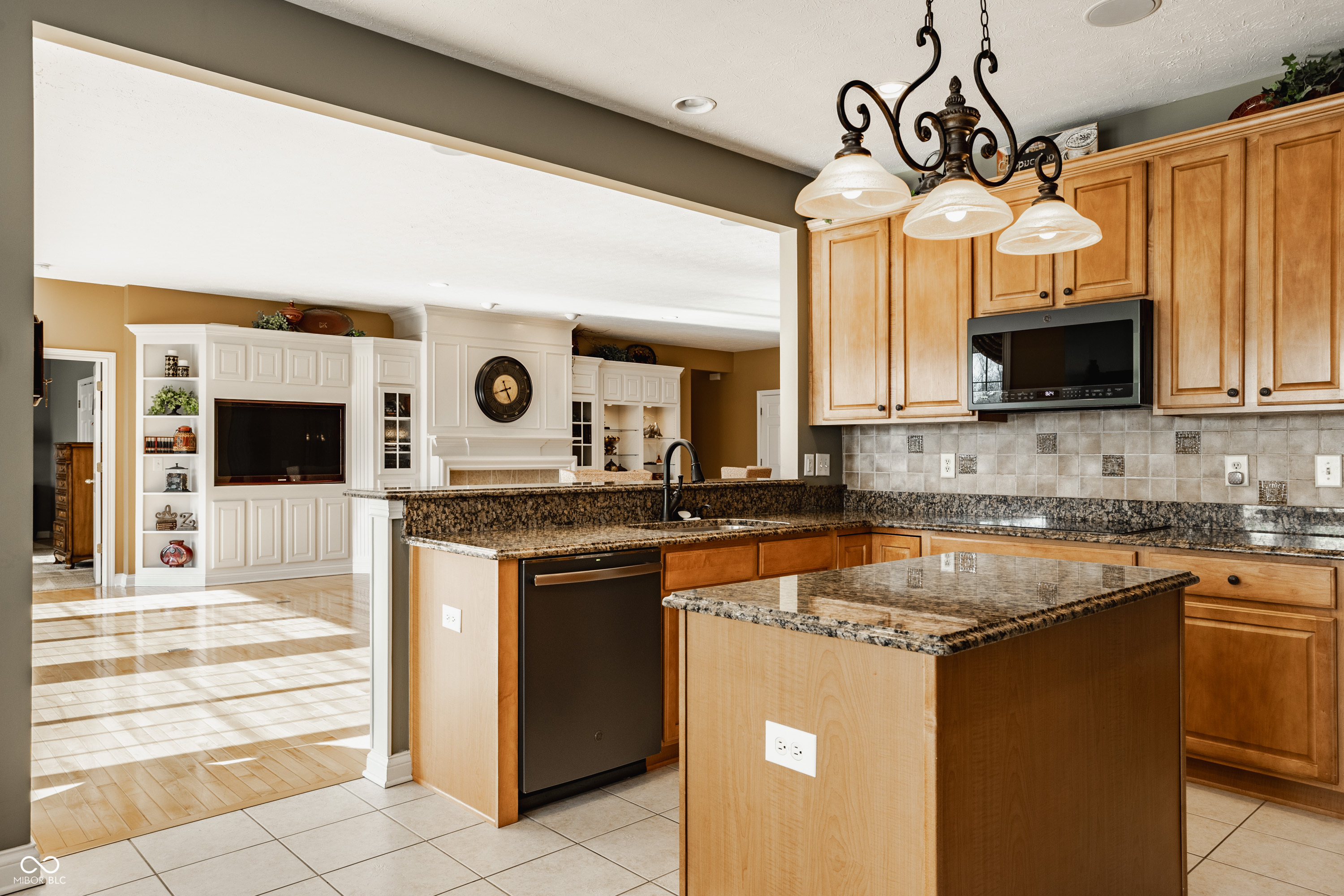 14079 Powder Drive Carmel, IN 46033 - Photo 8 of 39