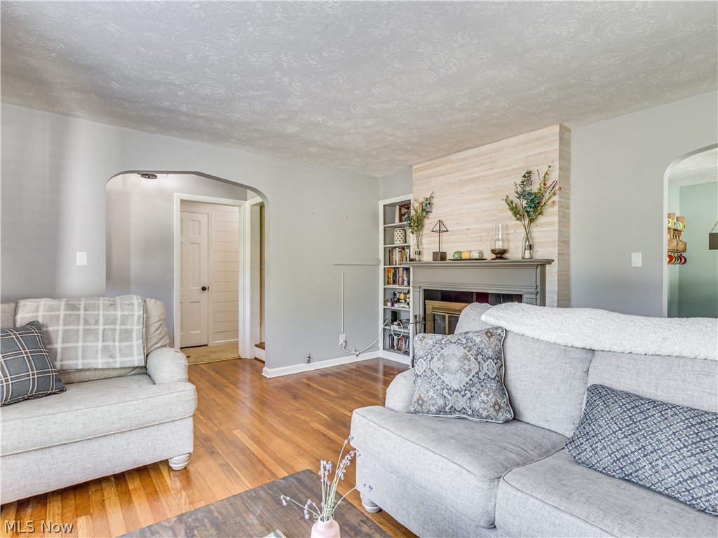 1262 Garman Road Akron, OH 44313 - Photo 6 of 33 Gallery Image 6