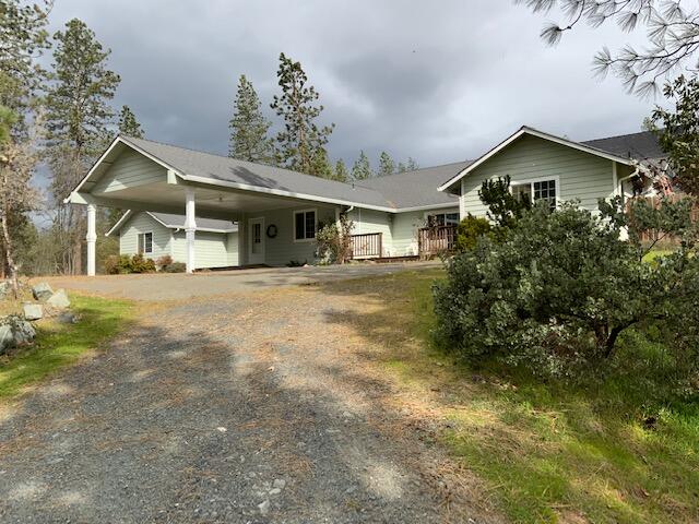 3587 Hugo Road Merlin, OR 97532 - Photo 13 of 19 carport