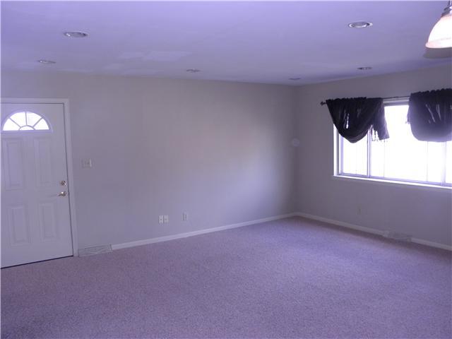 759 Kettering Road Columbus, OH 43202 - Photo 4 of 17 Gallery Image 4