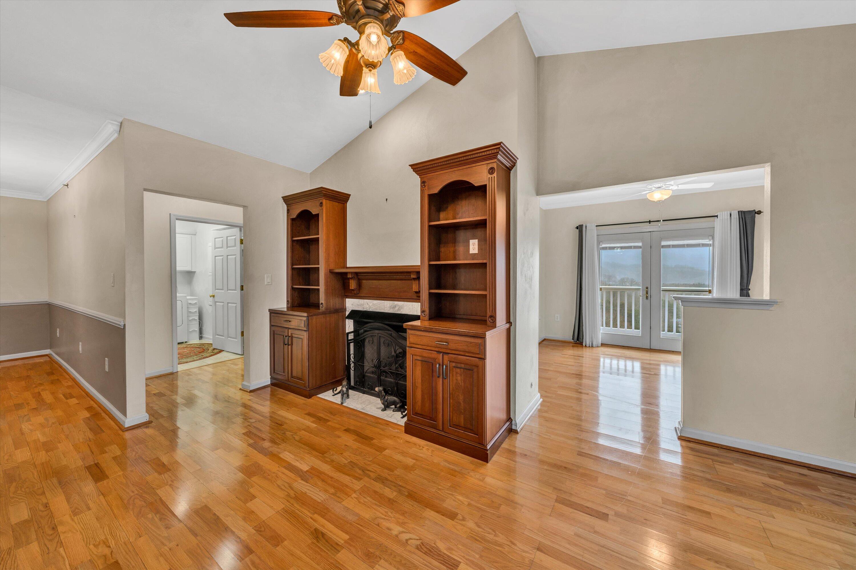 4448 Pheasant Ridge Road, Unit 406 Roanoke, VA 24014 - Photo 14 of 36 12-011520240008