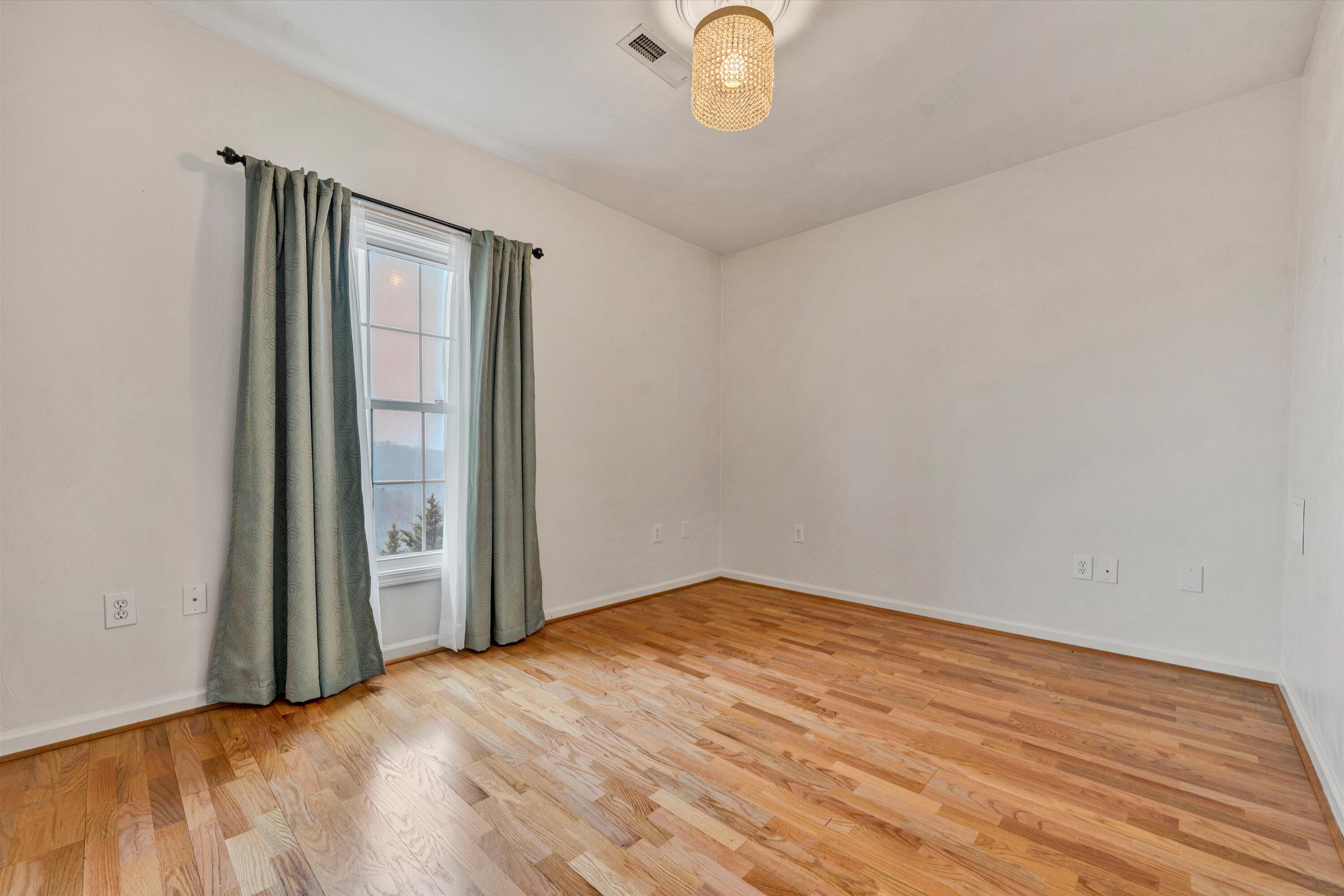 4448 Pheasant Ridge Road, Unit 406 Roanoke, VA 24014 - Photo 26 of 36 18-011520240014
