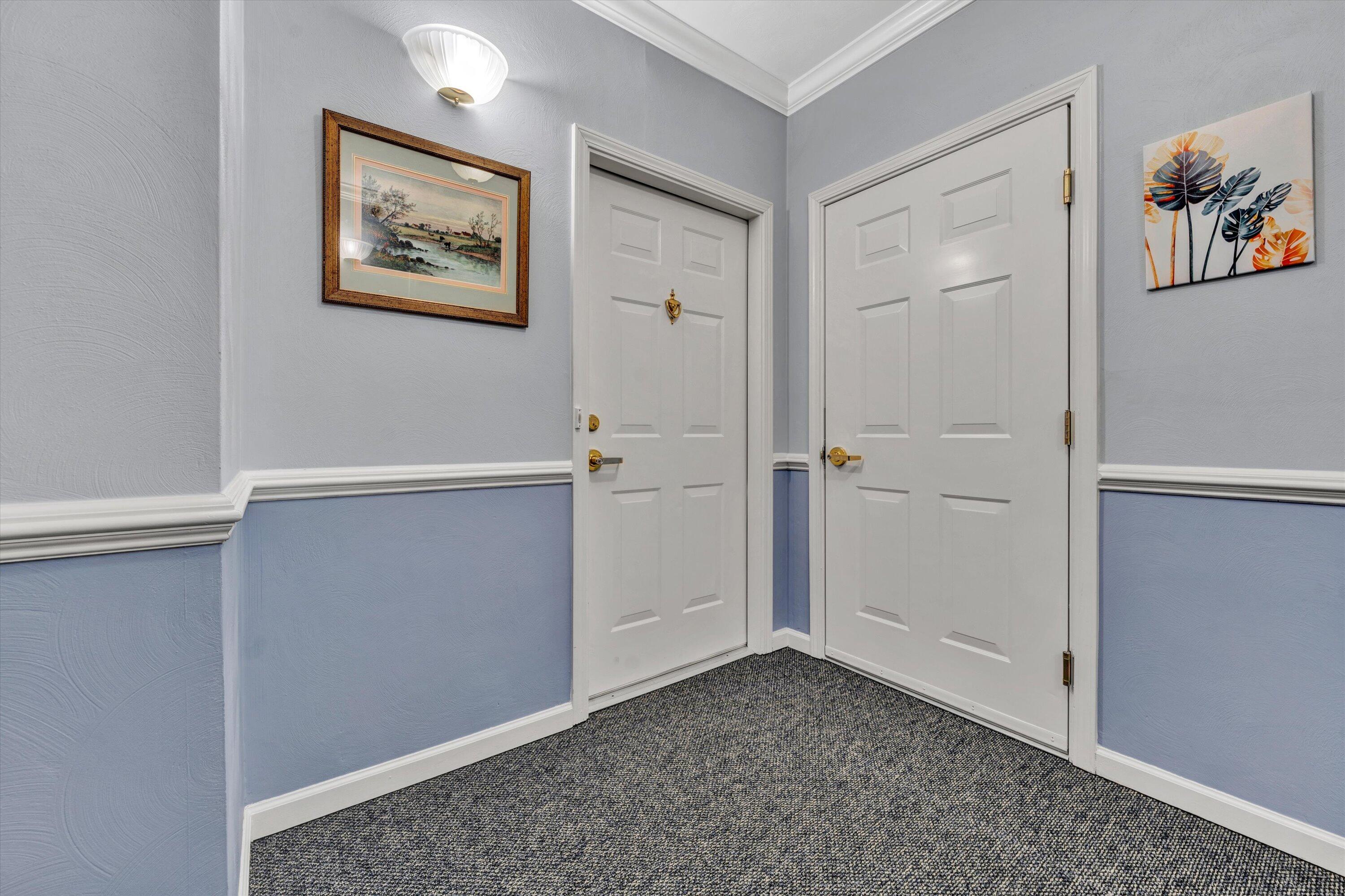 4448 Pheasant Ridge Road, Unit 406 Roanoke, VA 24014 - Photo 4 of 36 04-011520240024