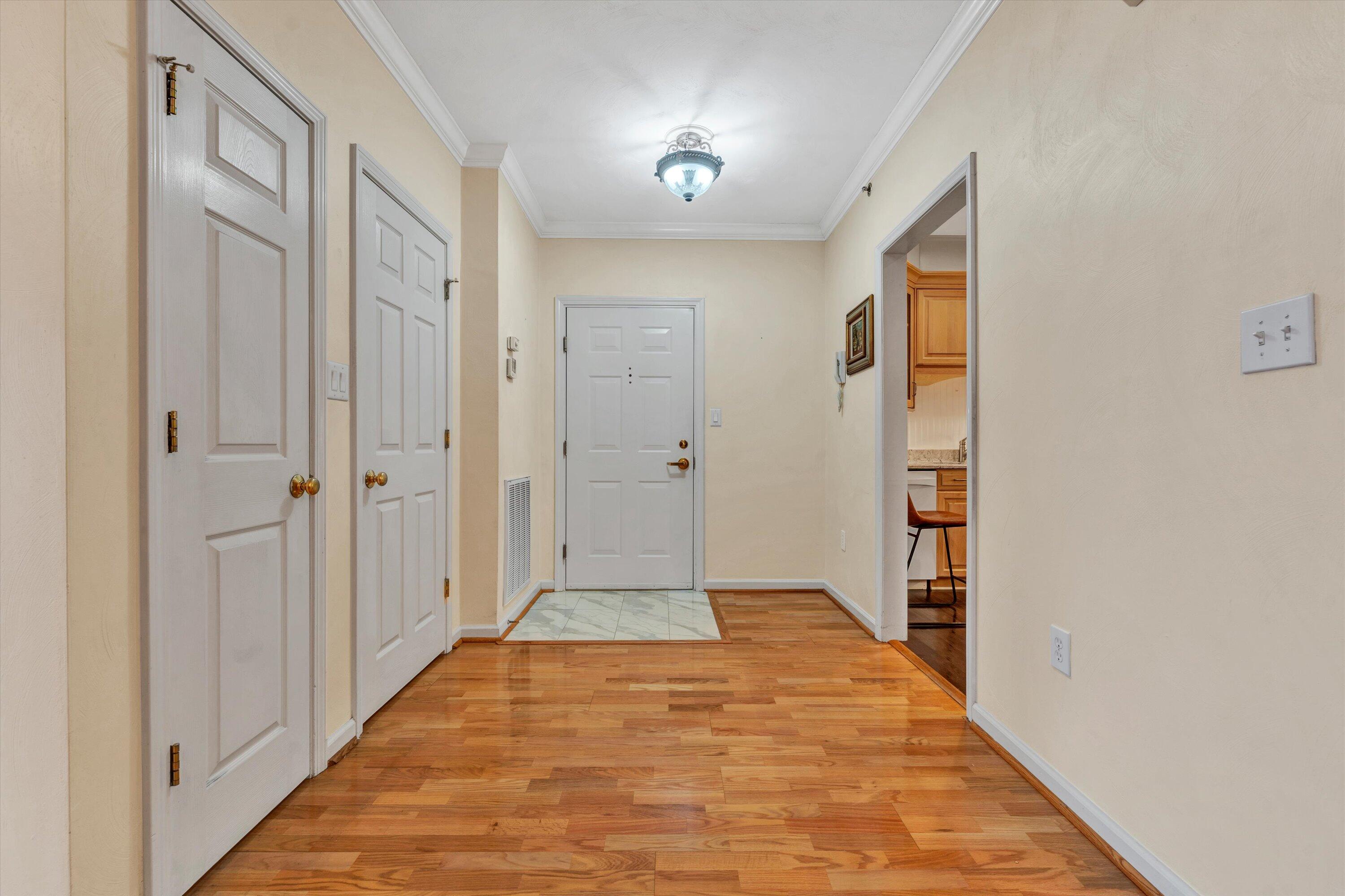4448 Pheasant Ridge Road, Unit 406 Roanoke, VA 24014 - Photo 5 of 36 05-011520240001