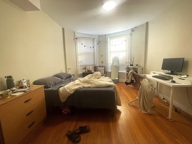 $6,800 | 1914 Beacon Street, Unit 1, Boston, MA 02135