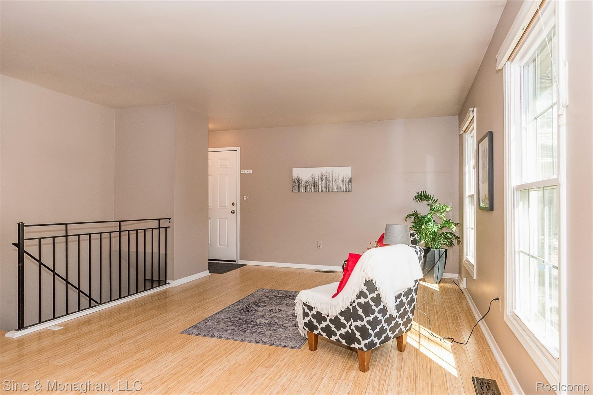 3533 Crooks Road Royal Oak, MI 48073 - Photo 5 of 19 Entry and Living Room