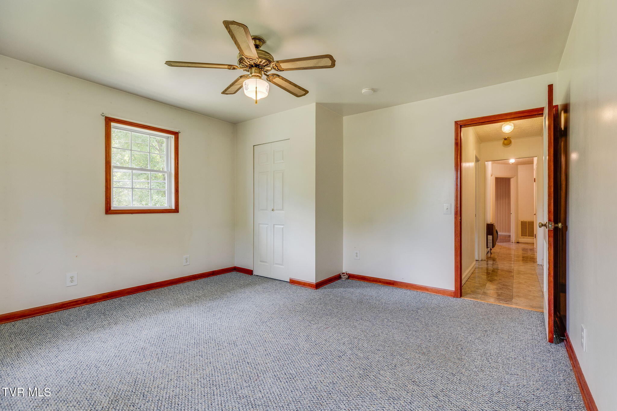 1639 Yuma Road Gate City, VA 24251 - Photo 15 of 36 011