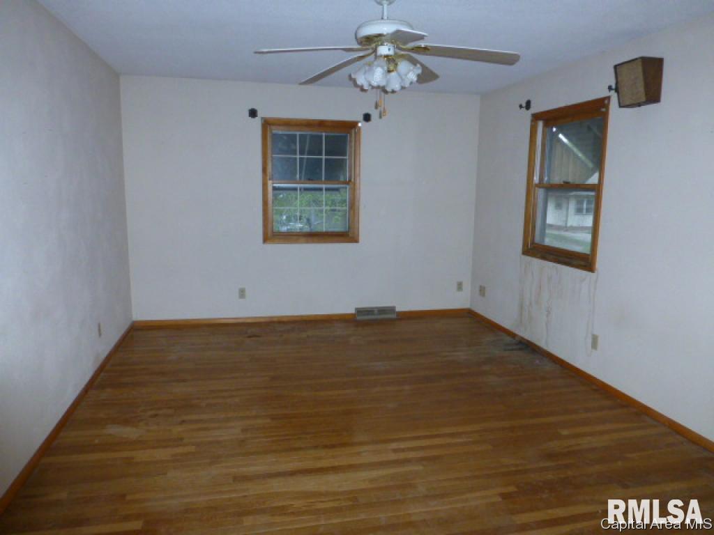 10 Rigg Drive Lincoln, IL 62656 - Photo 10 of 20 Gallery Image 10