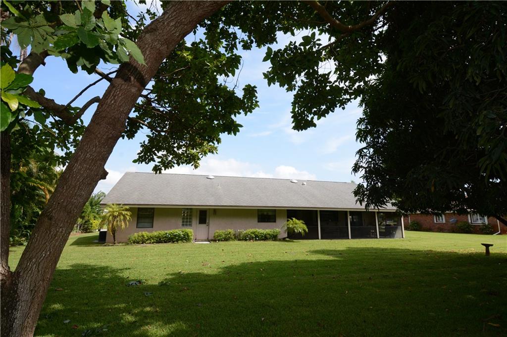 1862 Southeast Greendon Road Port St. Lucie, FL 34952 - Photo 32 of 34 Gallery Image 32
