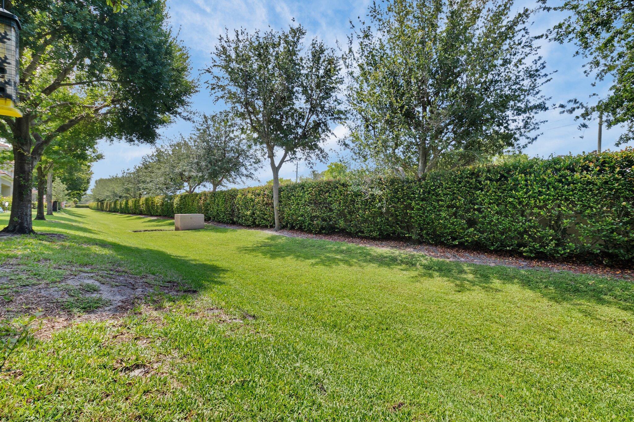 51 Lancaster Road Boynton Beach, FL 33426 - Photo 3 of 61 20250529140018522299000000-o
