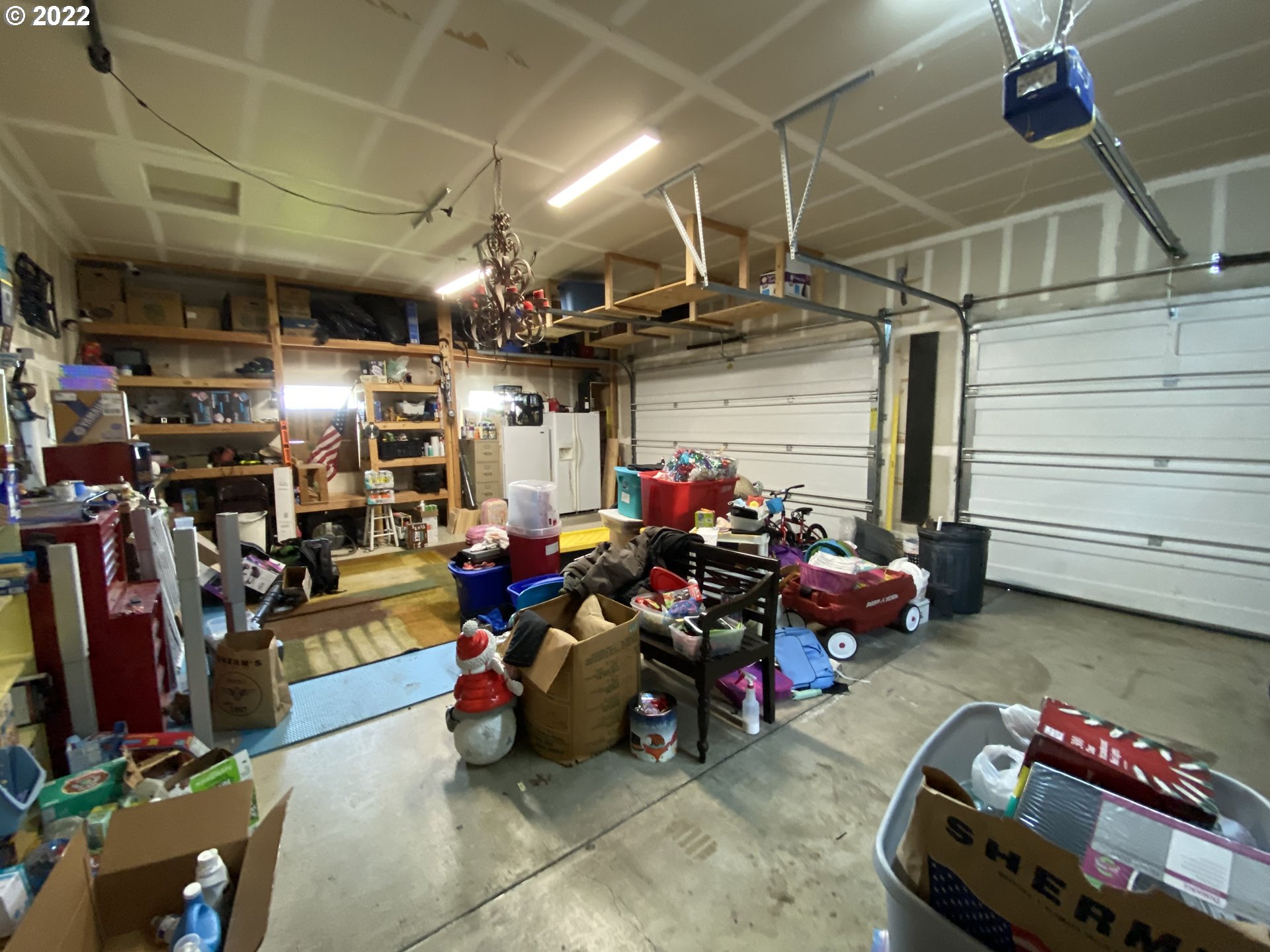 1548 Northeast Rocky Ridge Drive Roseburg, OR 97470 - Photo 30 of 31 a view of a garage with storage