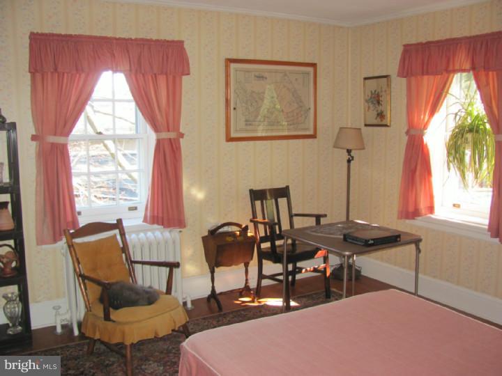 210 Roberts Road Ardmore, PA 19003 - Photo 12 of 17 Gallery Image 12