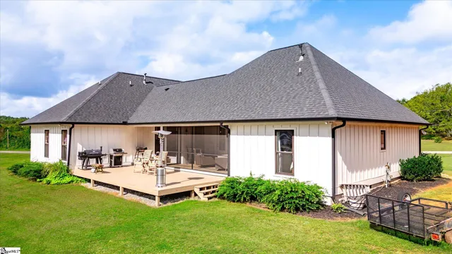 $799,900 | 2015 Walhalla Highway, Pickens, SC 29671