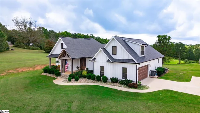 $799,900 | 2015 Walhalla Highway, Pickens, SC 29671