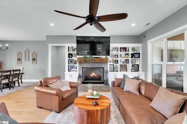 $799,900 | 2015 Walhalla Highway, Pickens, SC 29671